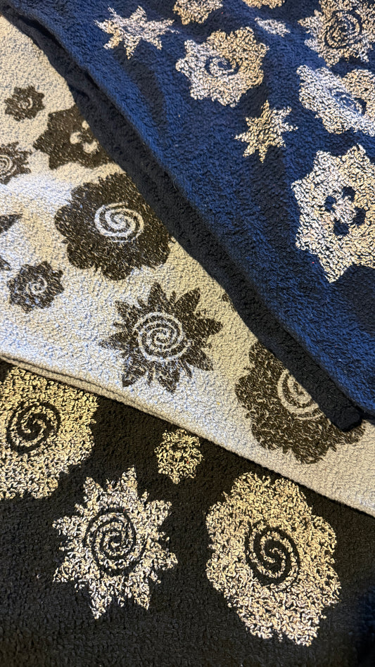 Borneo Rose Hand Towel